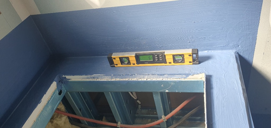 Structural frame alignment check in a new home build