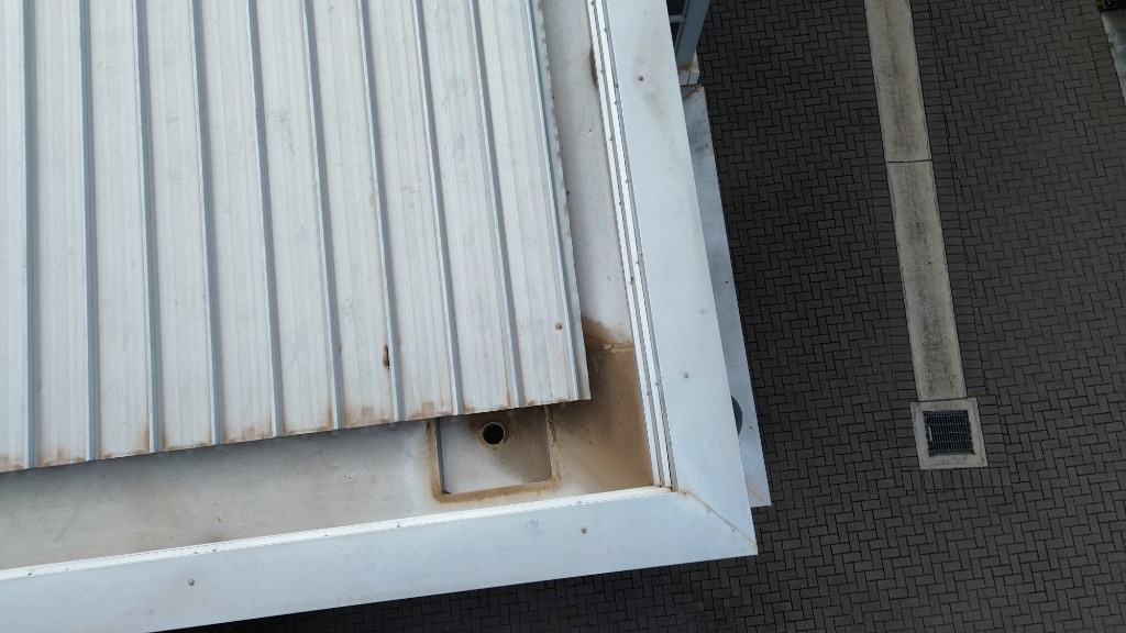 Commercial style box gutter inspection from drone